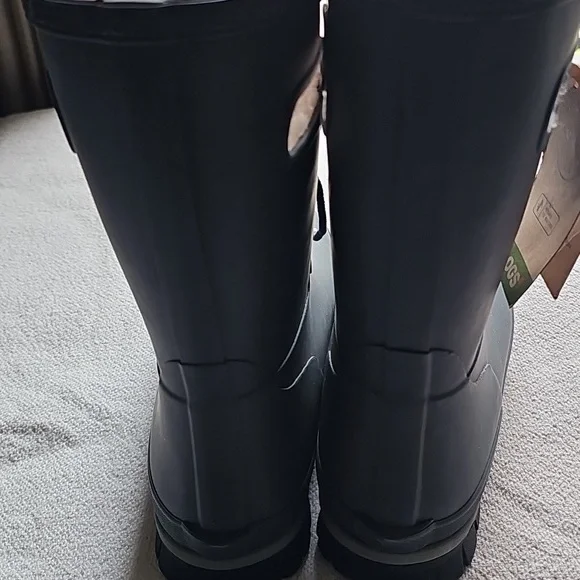 Bogs Lace-Up Waterproof Plush Lined Amanda Boots in Dark Grey - Picture 6 of 9